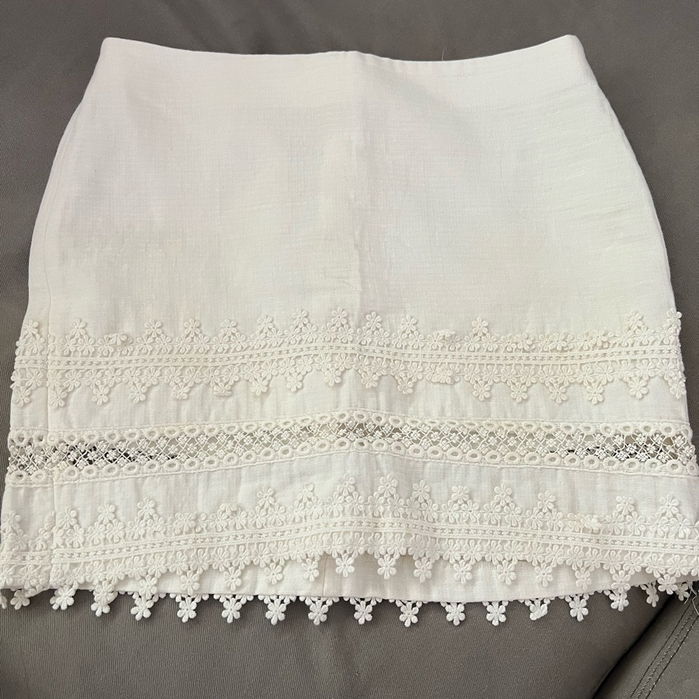 White linen skirt